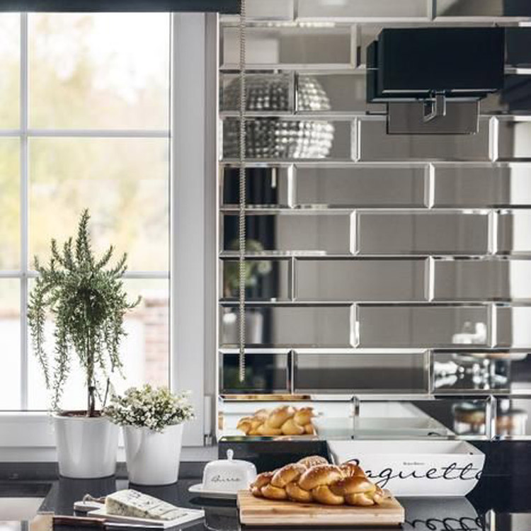 Factory Wholesale Custom Wall Decoration Beveled Edge Frameless Glass Mirror Tiles Mirror