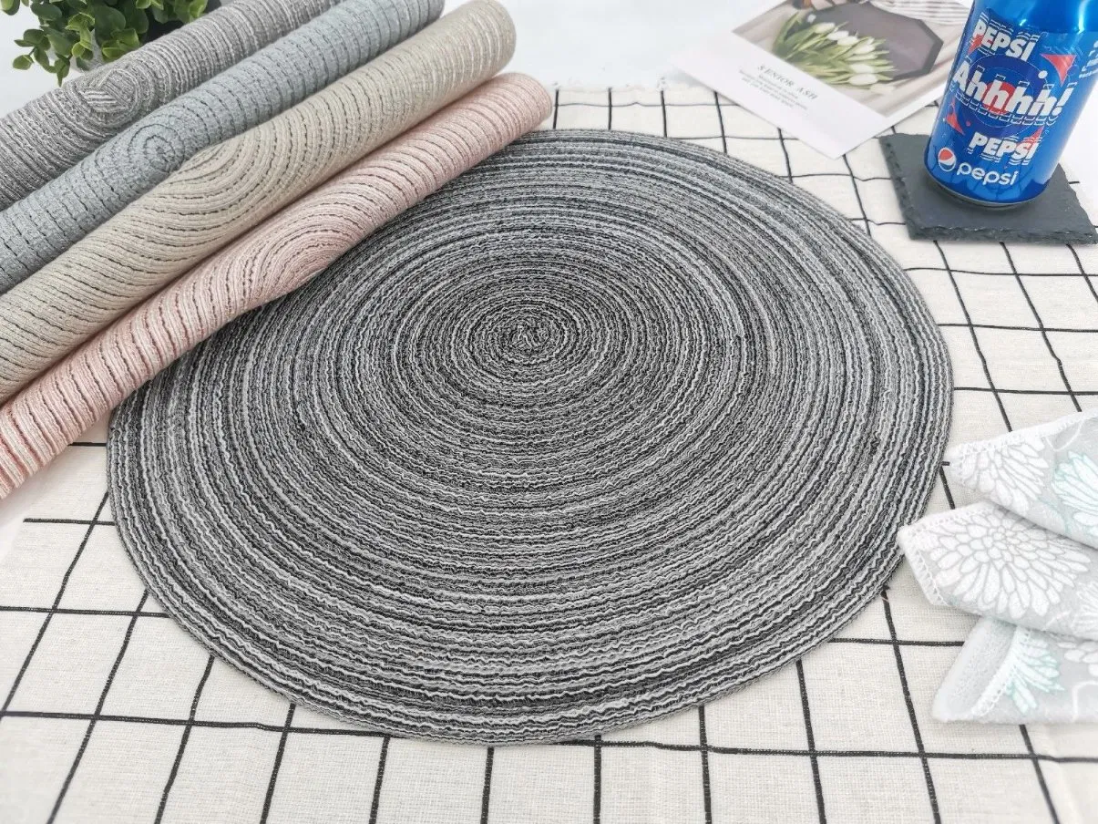 Portable Foldable Heat-Resistant Table Mat for Outdoor Use