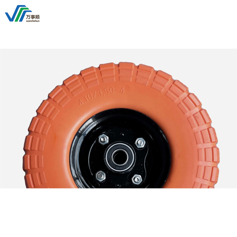 Made in China Hand Trolley PU Foam/Foaming Tyre Wheelbarrow /Wheel Barrow Solid Rubber Wheel