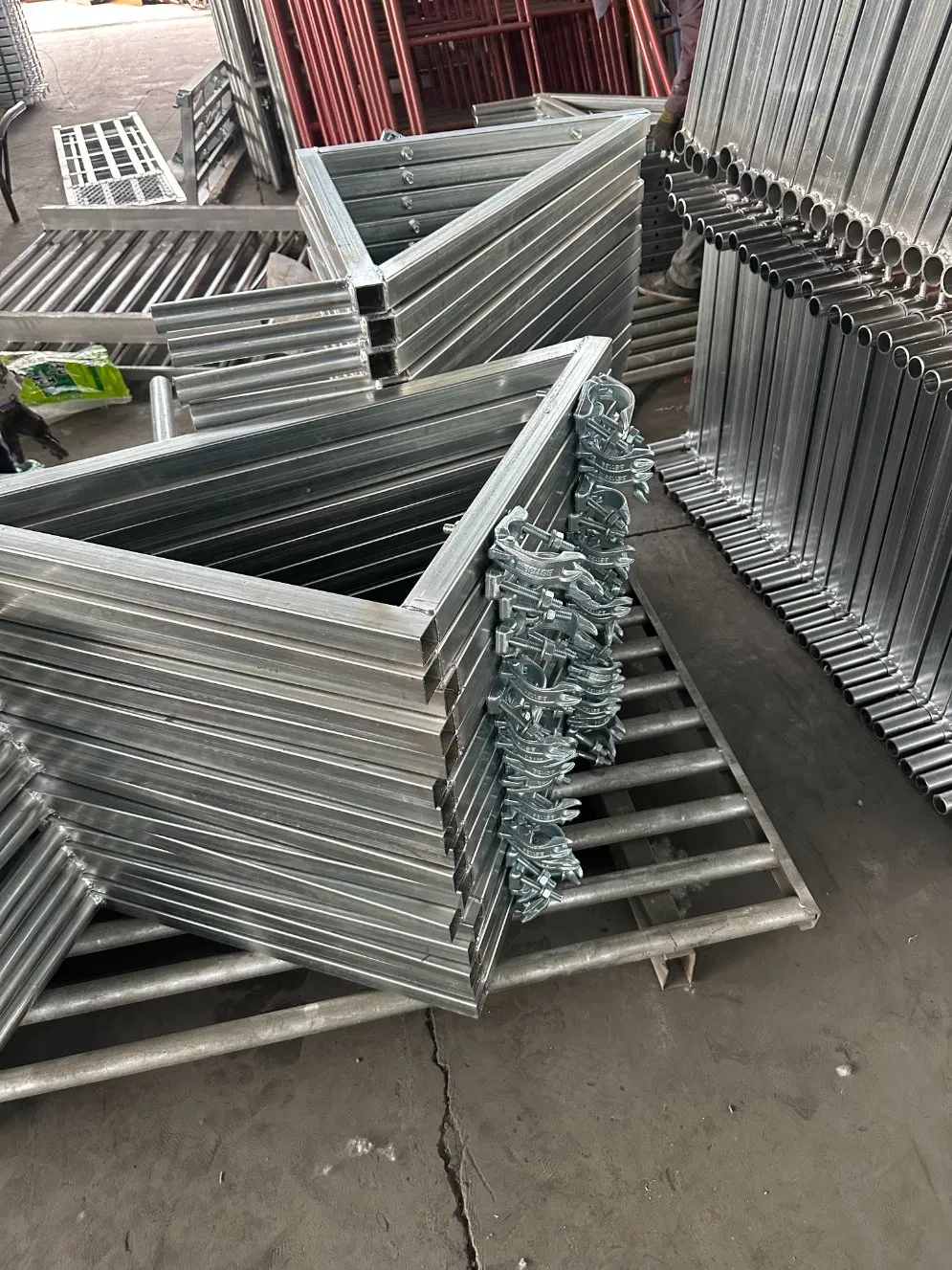 High-Strength Joints OEM ODM Custom Modular Ringlock Scaffolding for High-Rise Buildings