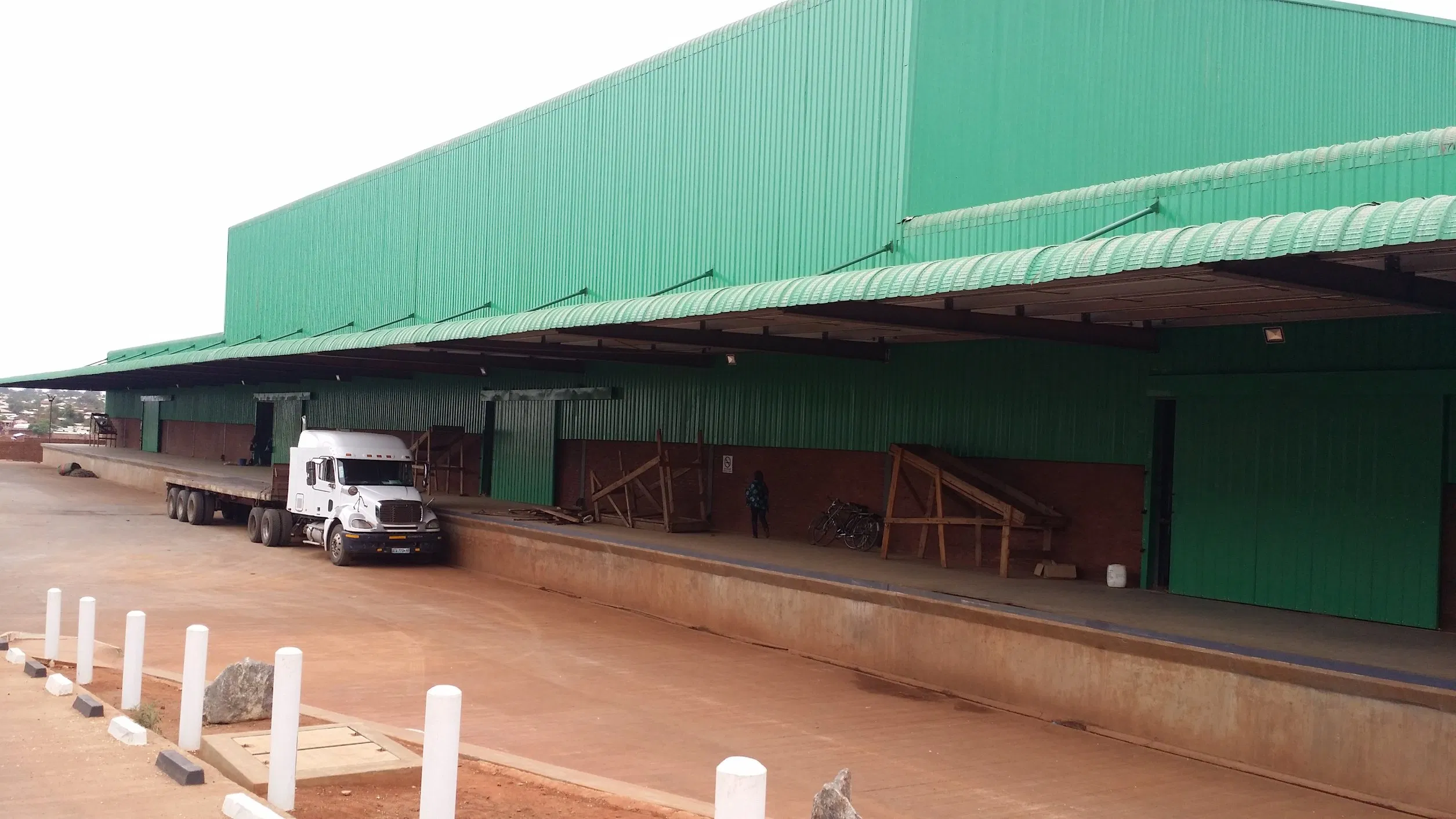 Premium Prefabricated Metal Garage Buildings for Sale Today