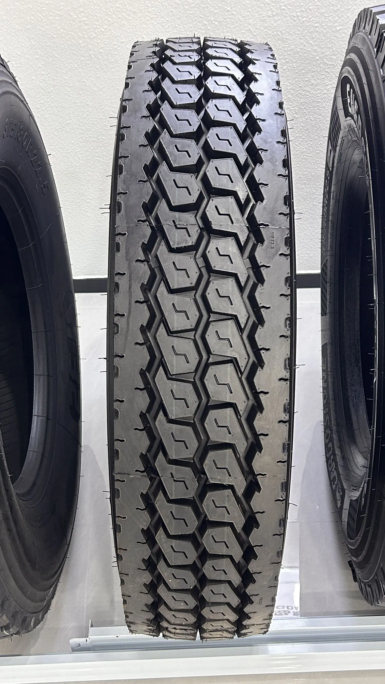 Reliable 6.50 R16 LT Truck Tyres