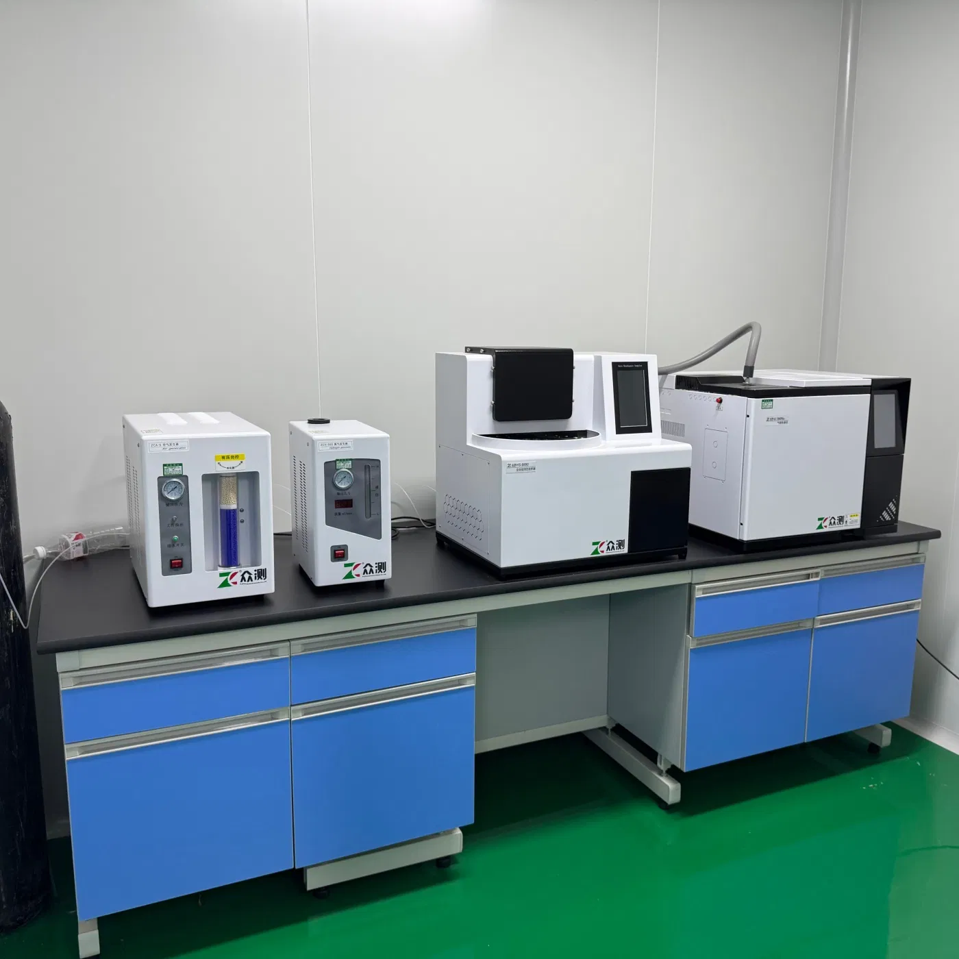 Пластырь от прыщей Operson, 24/36 шт.