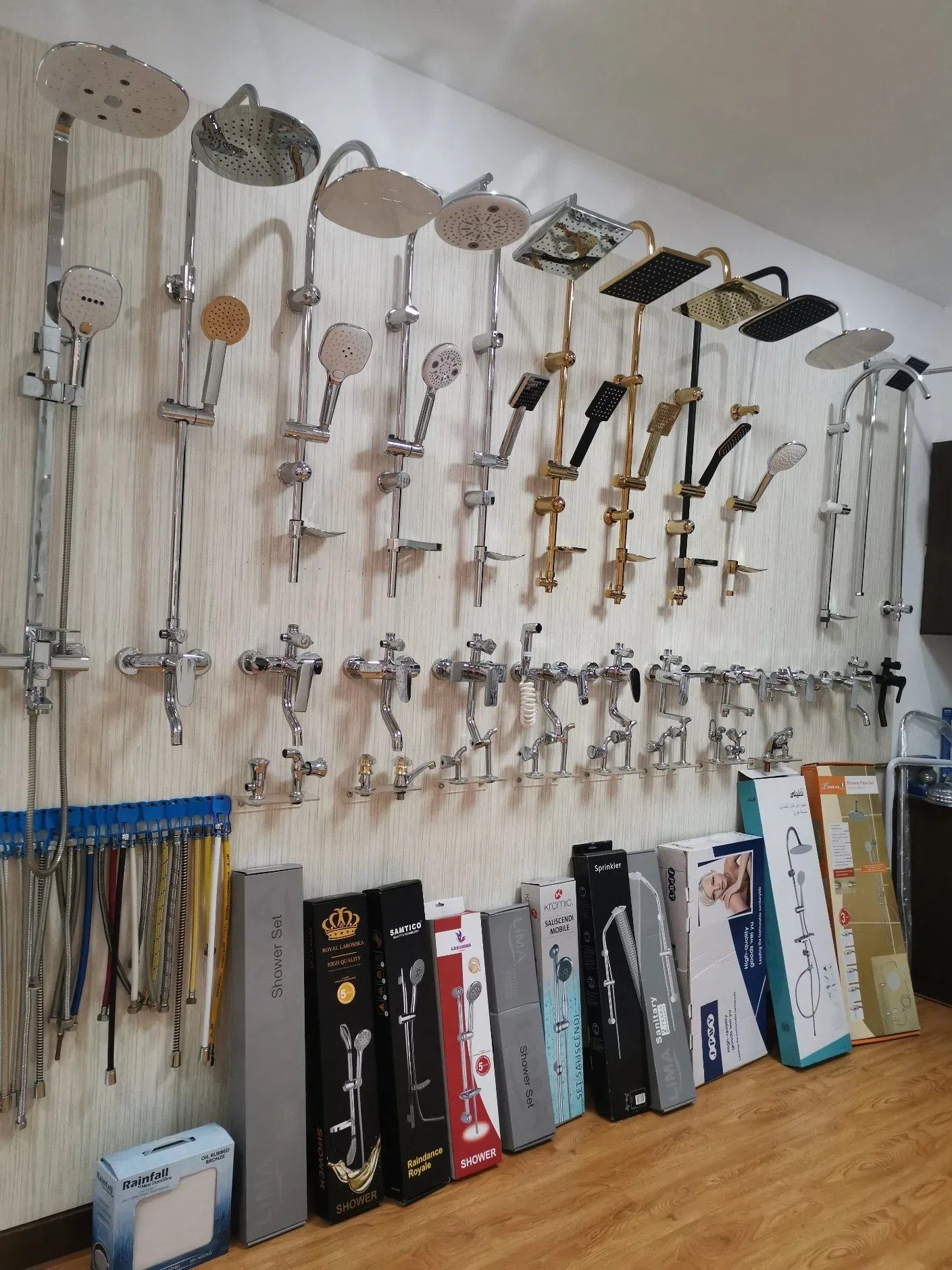 China Supplier Hot Sell High Sliding Bar Shower Set / Shower Bar Column