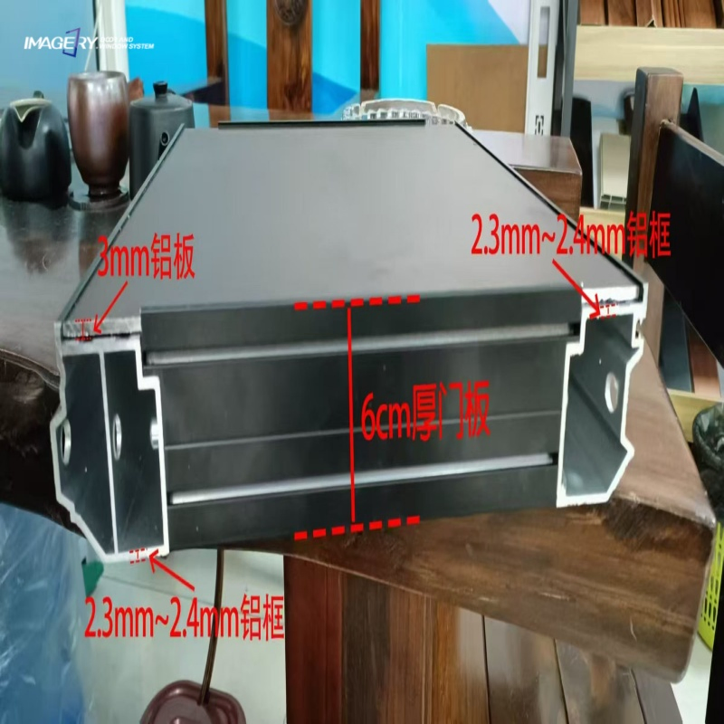 Waterproof & Anti-Corrosion Automatic Smooth Aluminum Sectional Garage Door for House