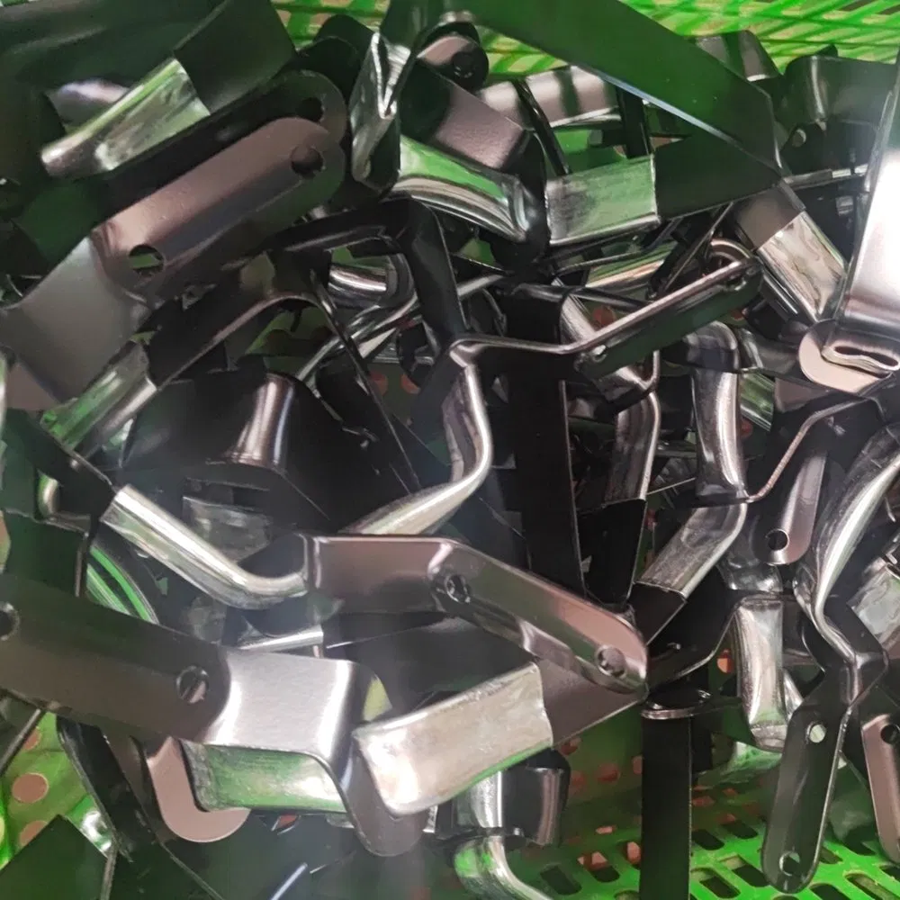 Garden Tools Hand Held Weeder Action Hoe for Soft Soil