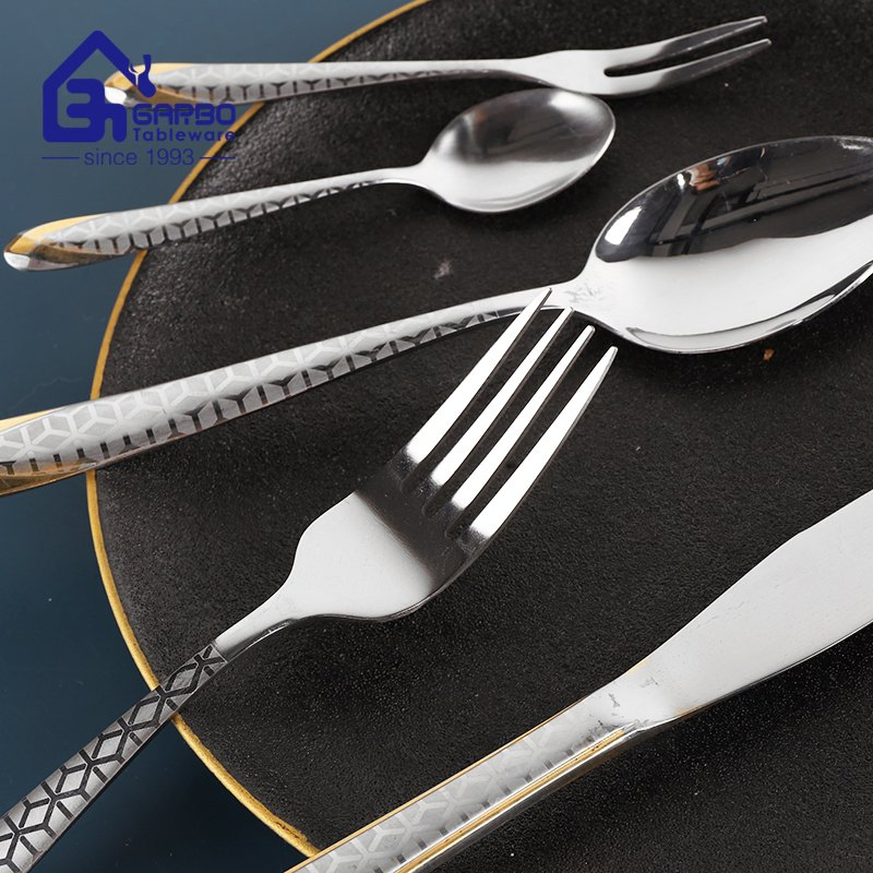 China Factory Golden Stainless Steel Cutlery Set Wholesale Custom Dinner Knife Set Colored Flatware Set Laser Logo