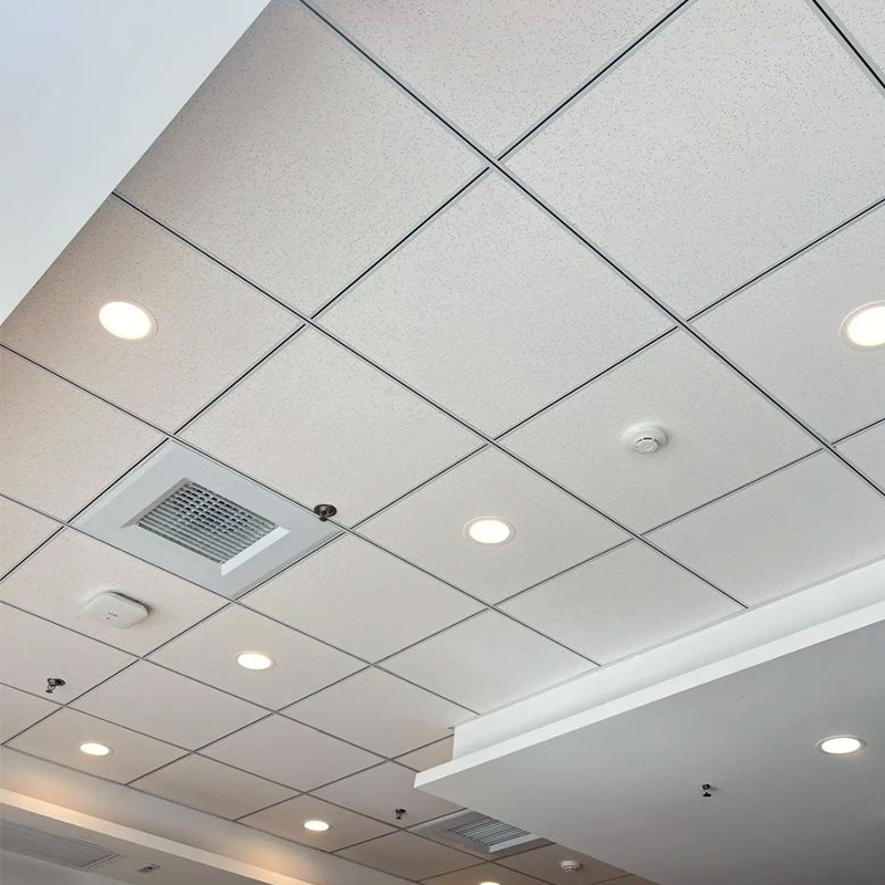 New Design Hospital Acoustic Fireproof Moisture-Proof Panel Mineral Fiber Ceiling Tile