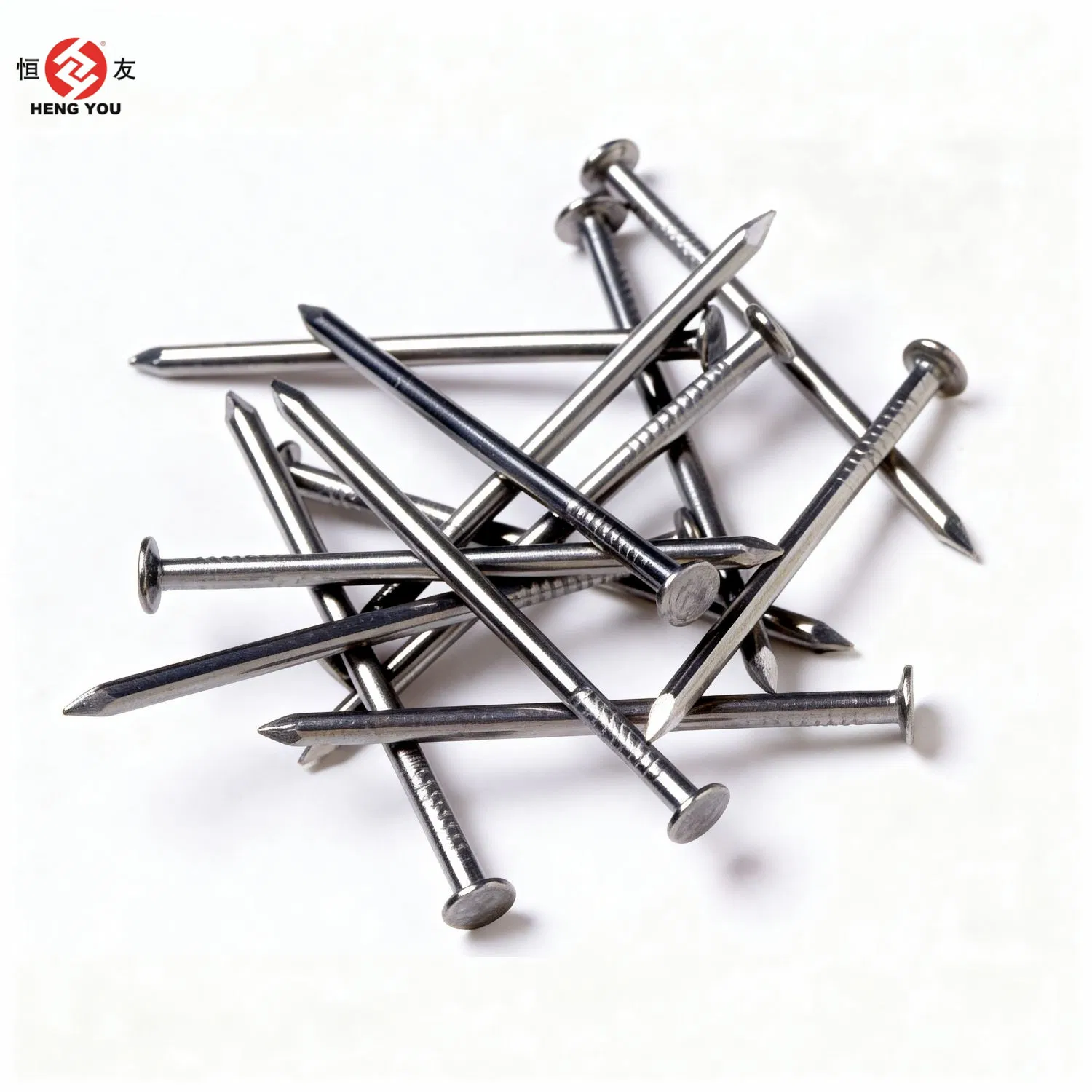 Rust Resistant Common Nails for Exterior Siding Installation