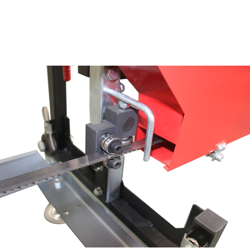 Станок ленточнопильный горизонтальный по дереву