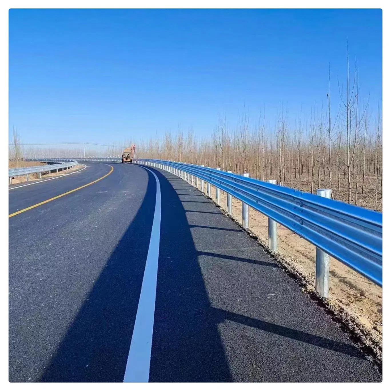 Enhanced Safety Highway Traffic Safety Three Beam Corrugated Thrie Beam Guardrail