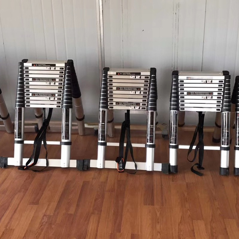 Durable Multi-Function Telescopic Aluminum Ladder for Home and Office