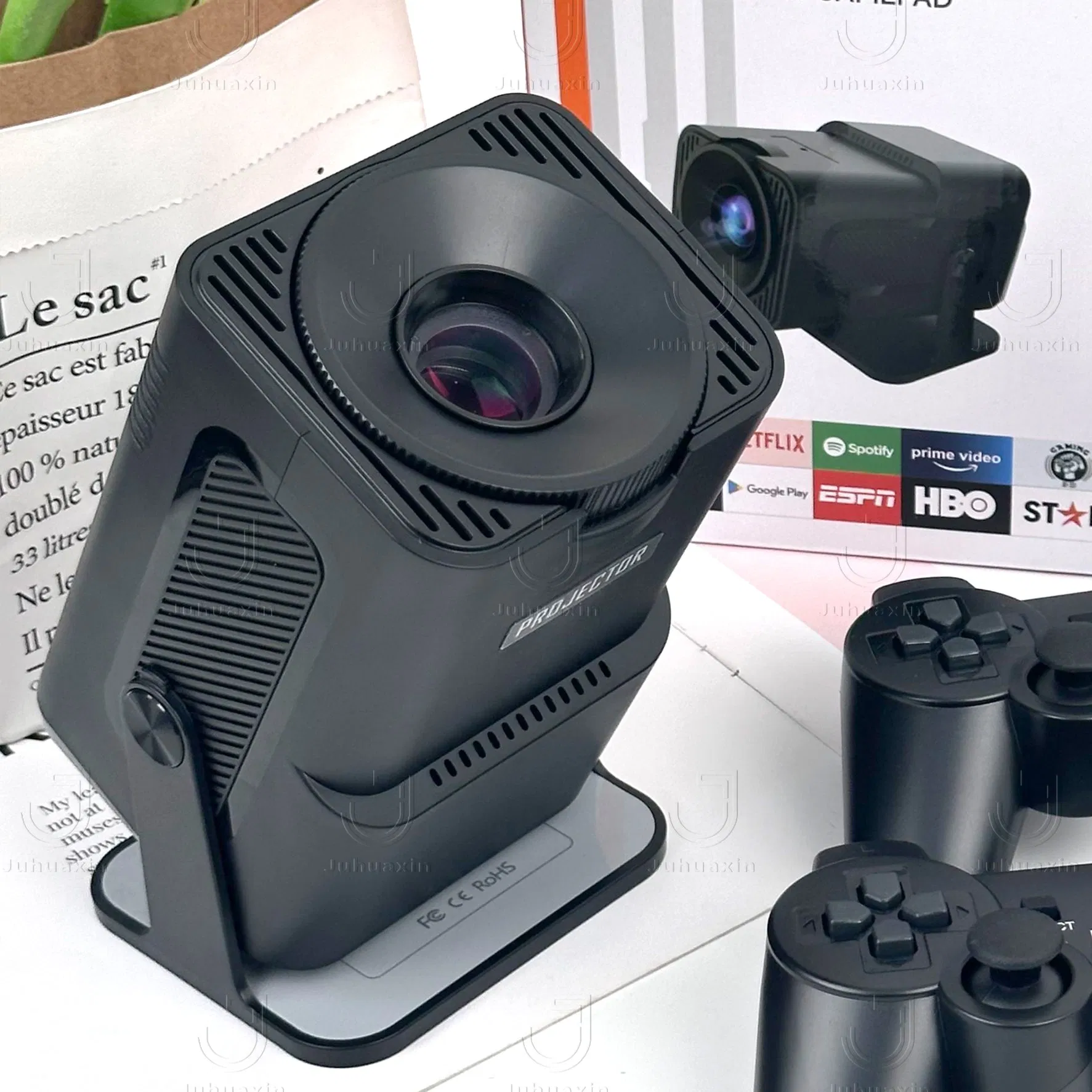 2025 Wholesale Price OEM Christmas Gift Game Projector Multifunctional Smart Projection Portable Mini Version Game Projector for Entertainment