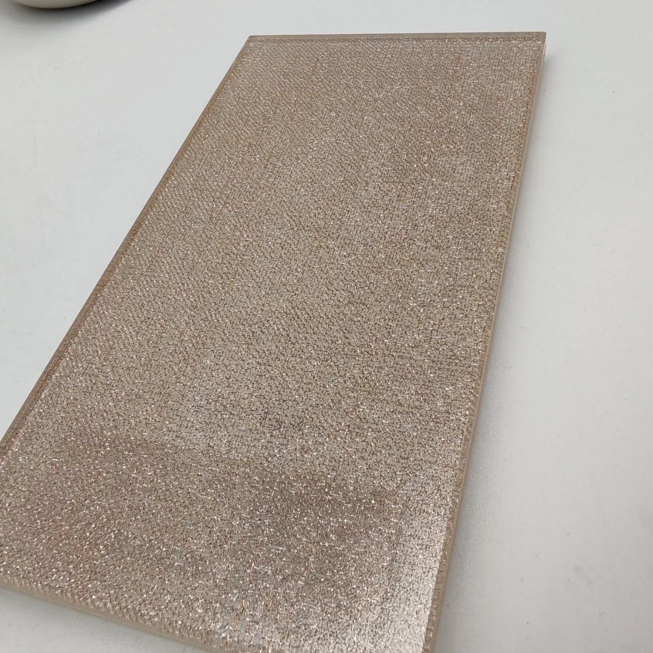 Premium Acid Washning of Surface Mesh Laminated Glass for Wall Decorations