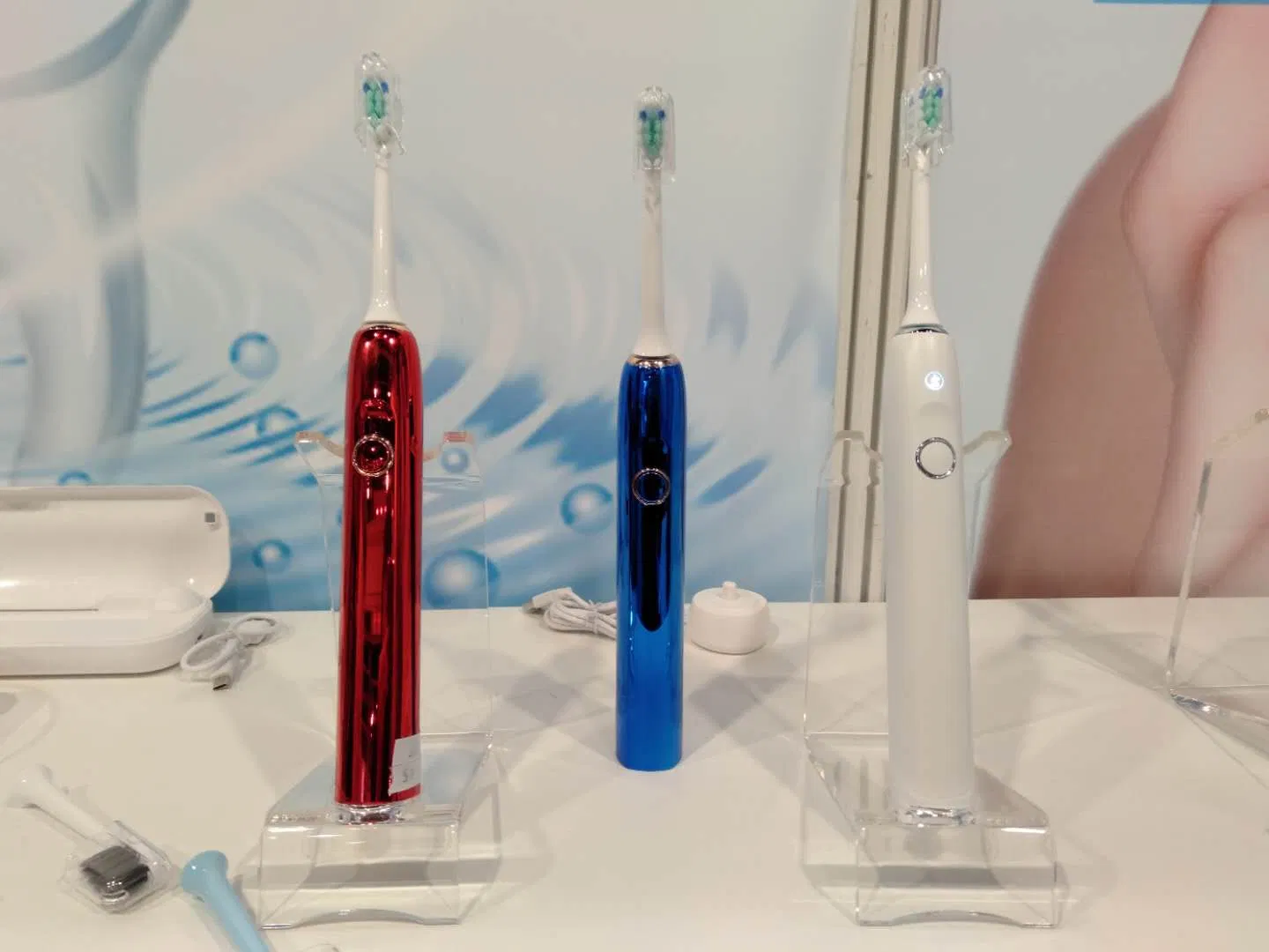 Sonic Electric Toothbrush Oral Clean with Replacement Head D7