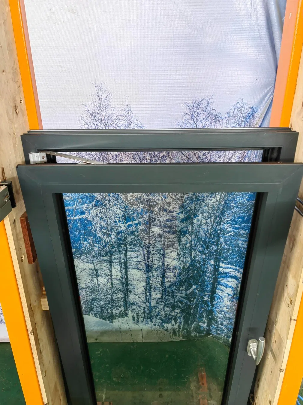 Penjoy Factory Price Flexible Cutomized Modern Popular Aluminum Tilt and Turn Window