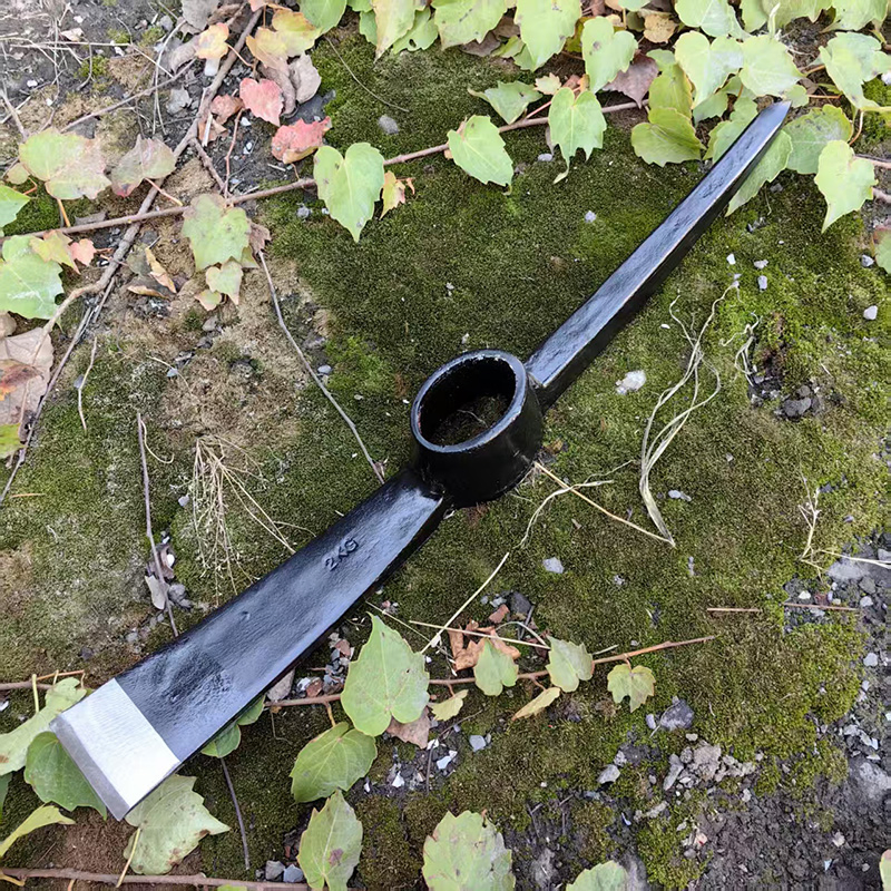 Multi-Purpose Agricultural Tool Rail Steel Pickaxe for Outdoor Digging Pickaxe