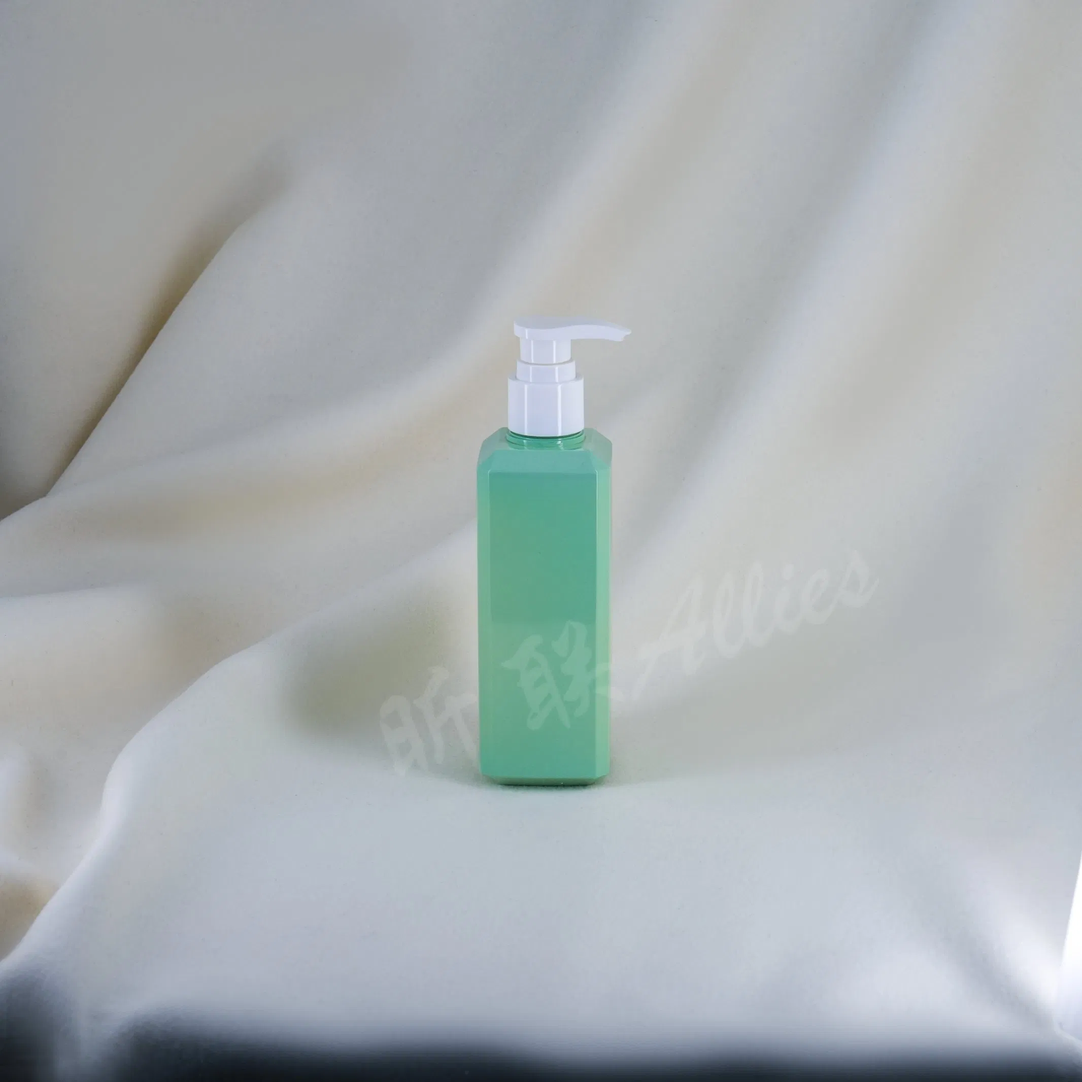 Wholesale White Green 500ml Eyelash Shampoo Conditioner Gel Plastic Lotion Square Air Pump Pet Bottle 500ml