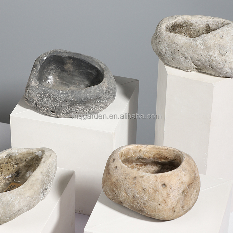 Горшок цементный каменный для сада и балкона