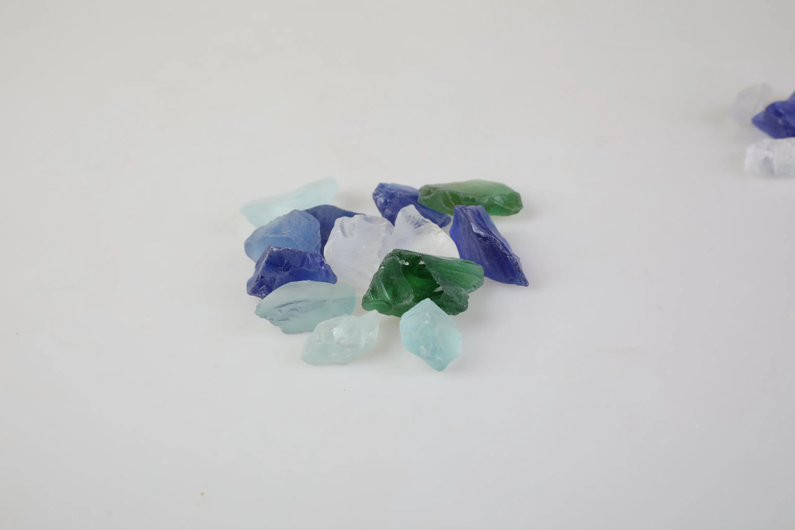 Aquarium Fish Tank Pebbles Premium Mixed Color Blue Flat Gemstone Vase Filler Glass Beads Flat Glass Marble