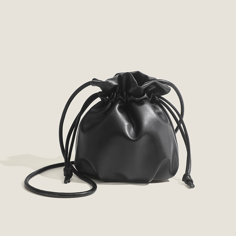 Portable Large Capacity Toiletry Bag Waterproof Lazy Drawstring Makeup Storage Bag