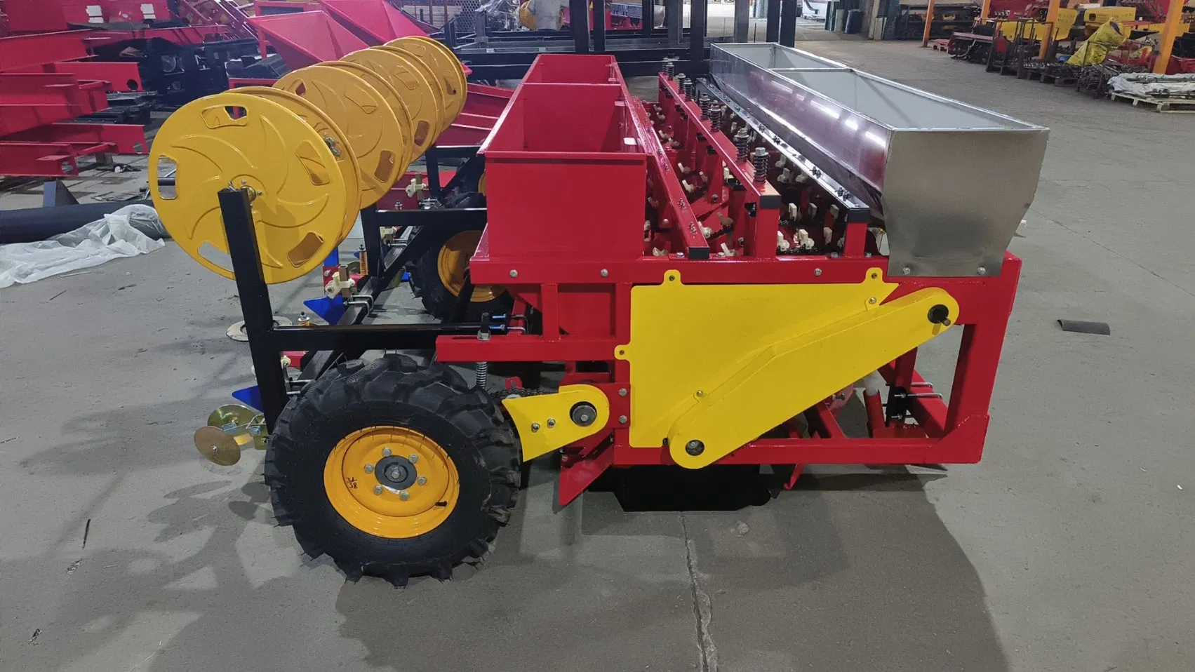 Сеялка для чеснока 2BSXB-4 с опциями