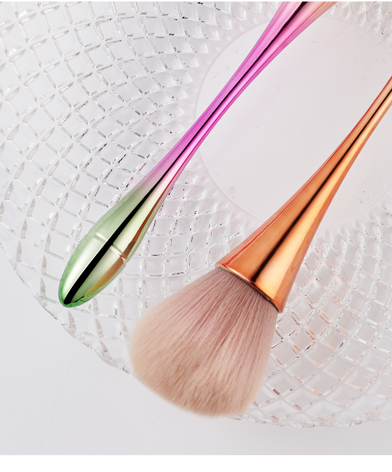 2022 Fashion Handle Nail Dust Brush Rainbow Makeup Cosmetics Brush Colorful Nail Dust Removal Cleaner Tool