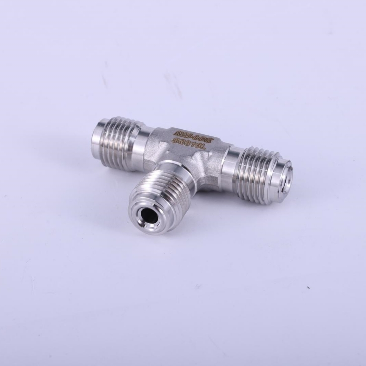 Nai-Lok 316L Stainless Steel UHP Metal Face Seal 1/4" Male Face Seal Equal Tee Ultra High Purity Fittings for Semiconductor