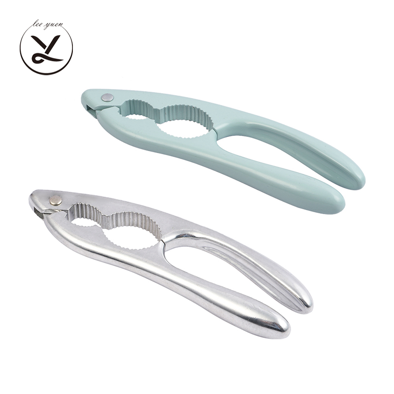 Complete Kitchenware Set with Aluminium Nut Cracker and Utensils