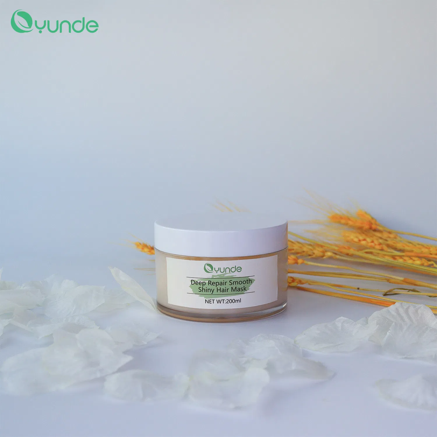Repair Damaged Hair with Long-Lasting Moisturizing Hair Mask