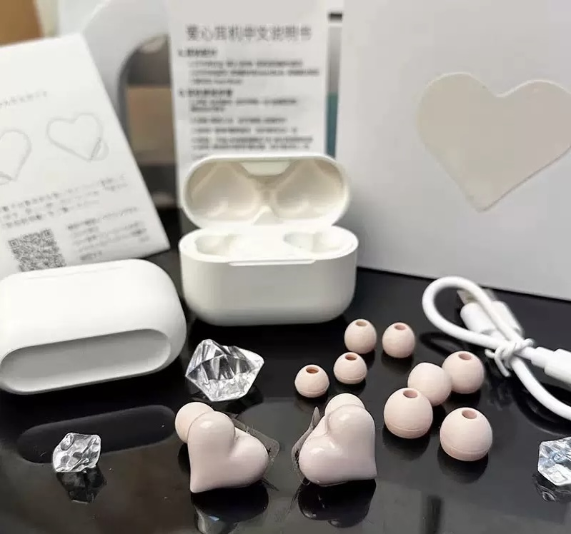 Беспроводные наушники Heartbuds TWS