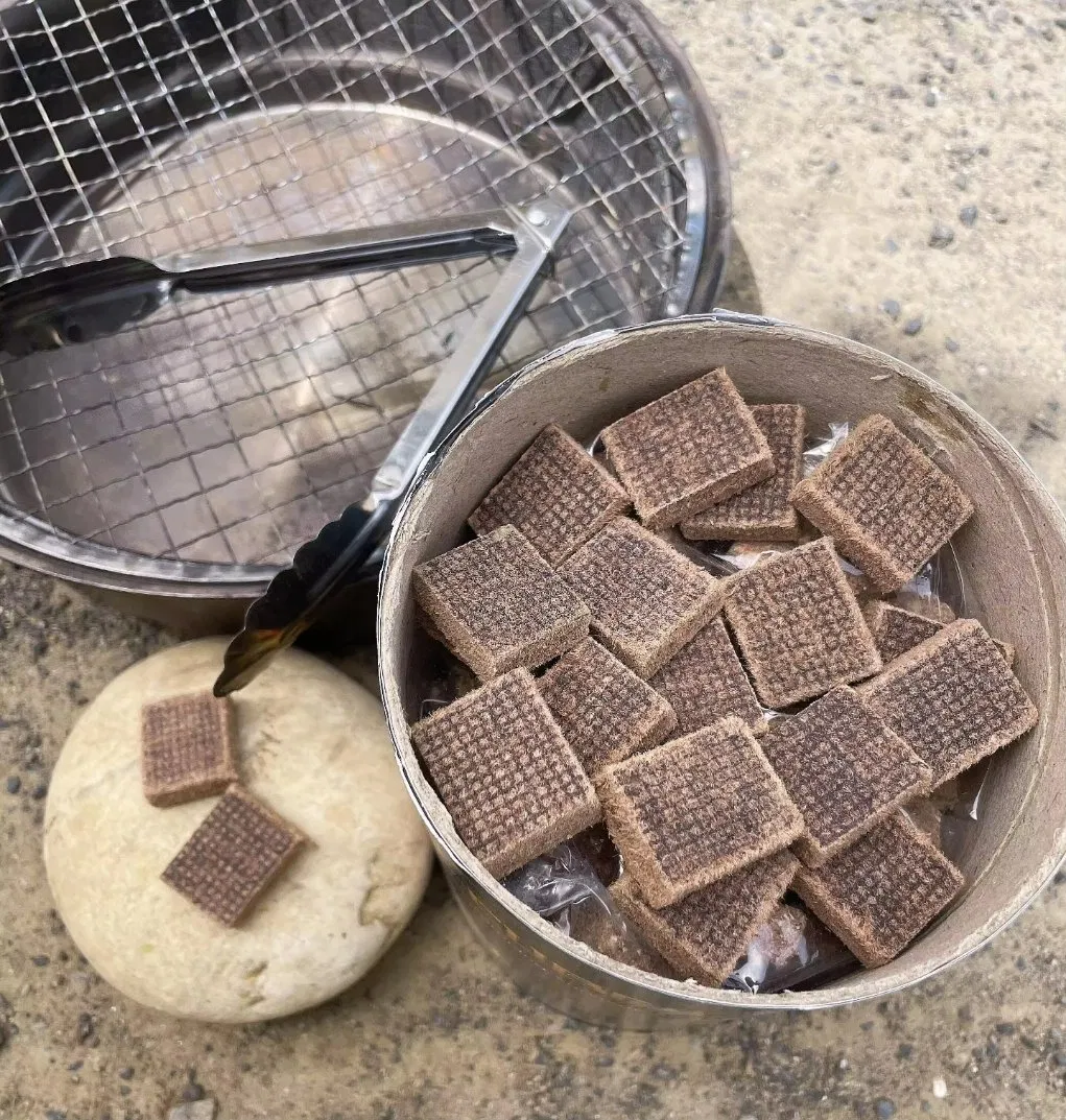 Long Lasting Charcoal Firelighter Cubes Brown Fire Starter for Effortless Grilling