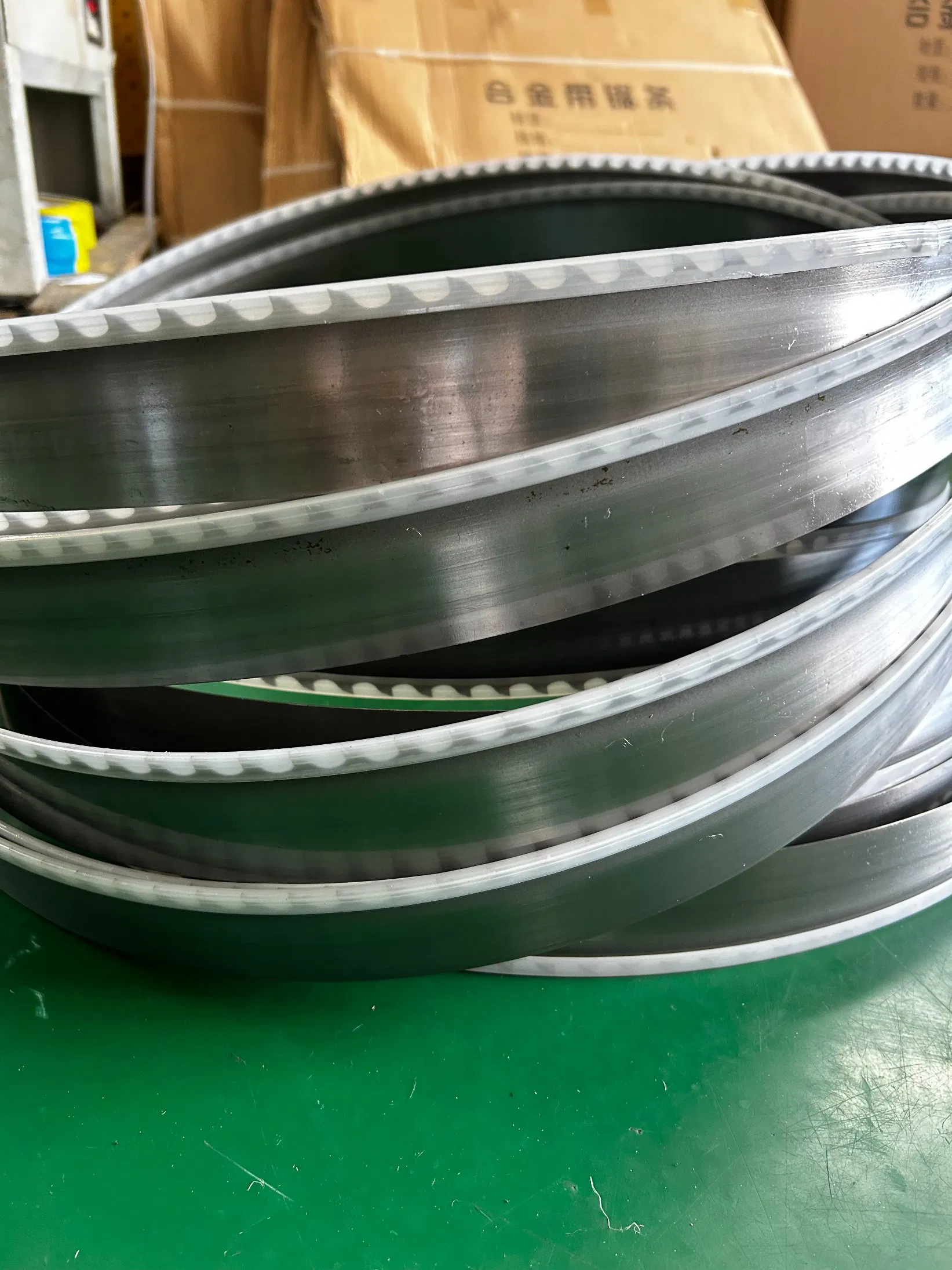 Reduced Frequency of Replacement Due to Strong Blade Toughness