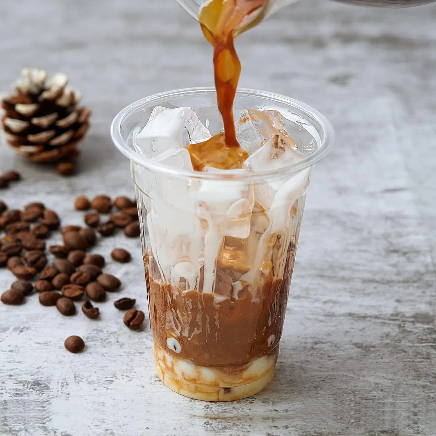 Прозрачные пластиковые стаканы 12oz и 16oz с крышкой