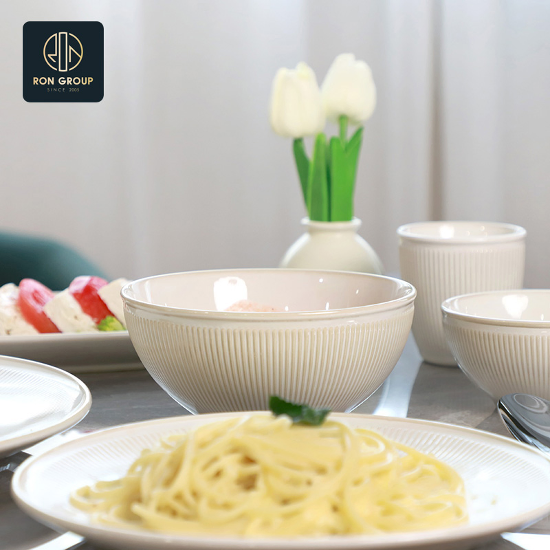 Hot Selling Ceramic Dinnerware Porcelain Tableware White Round 4.5/6/8/10 Inch Dining Bowl for Home Restaurant