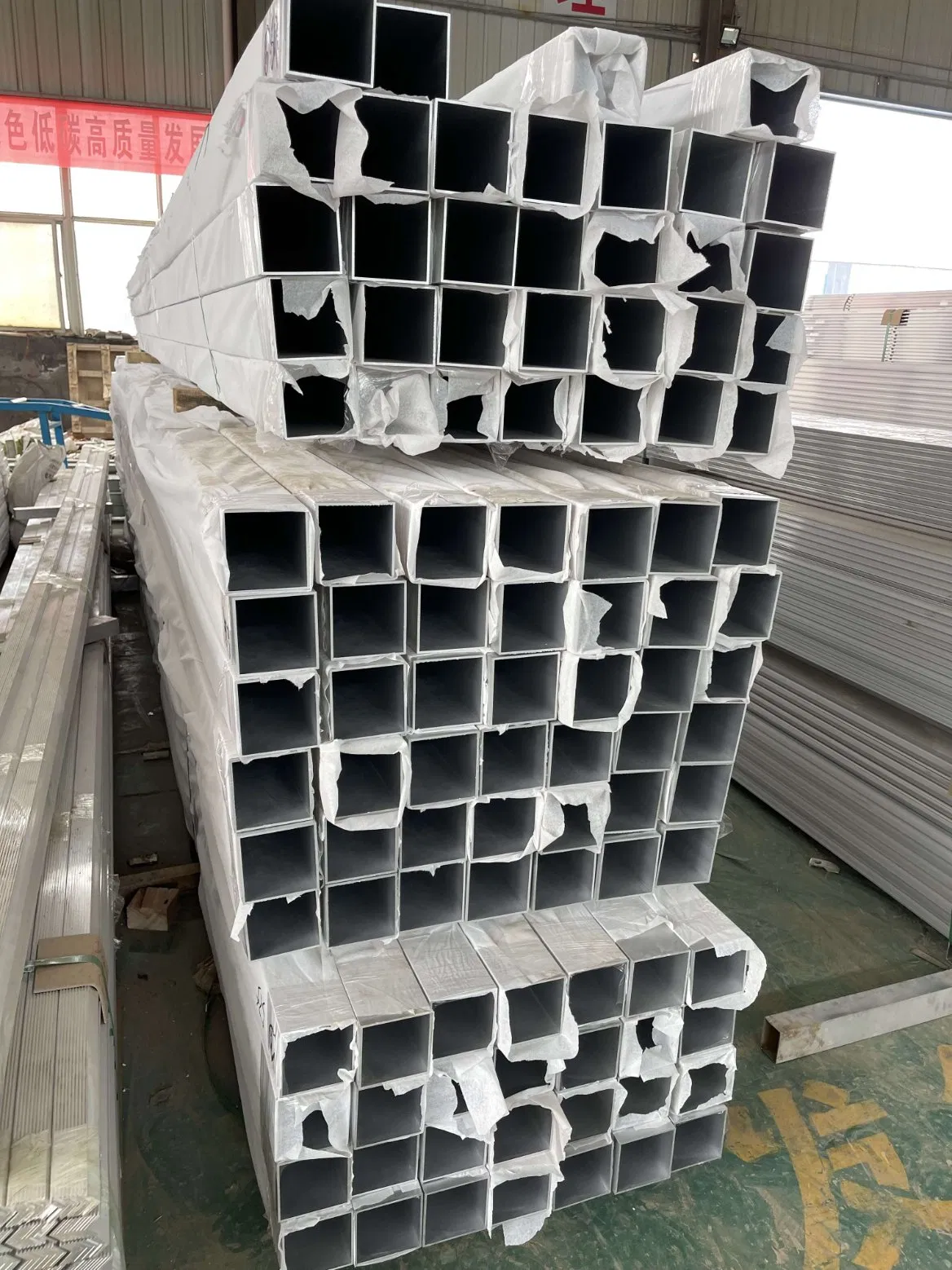 Factory 6063 Aluminium Alloy Building Doors and Windows Customization Aluminum Profile