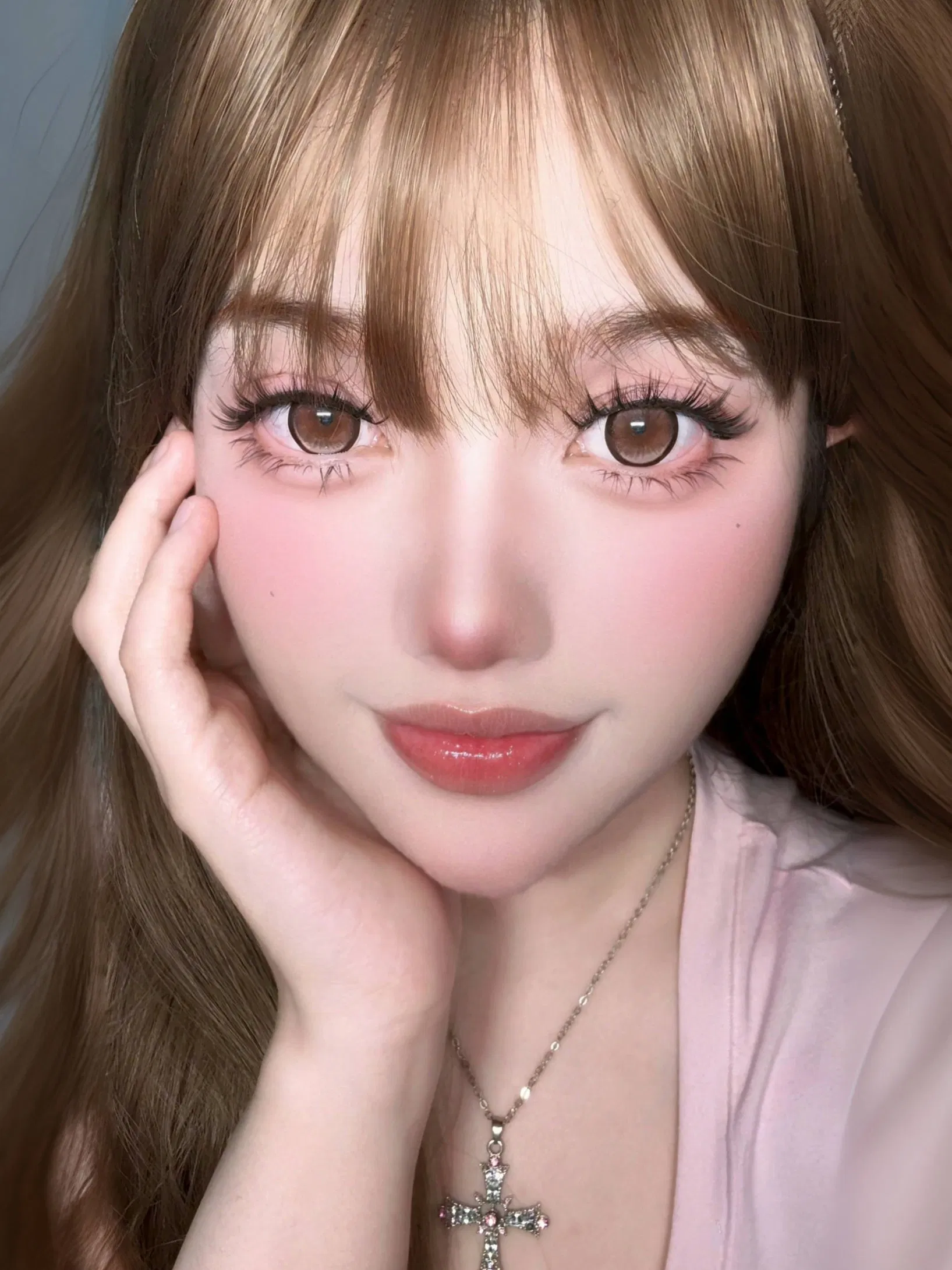 Natural Color Grey Black Contact Lenses OEM ODM Service