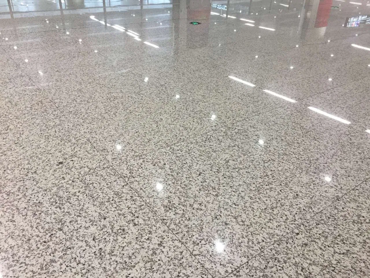 G681/G682/G603/G654/G664 China Cheap Stone Granite Slab with Dry Stone Layout