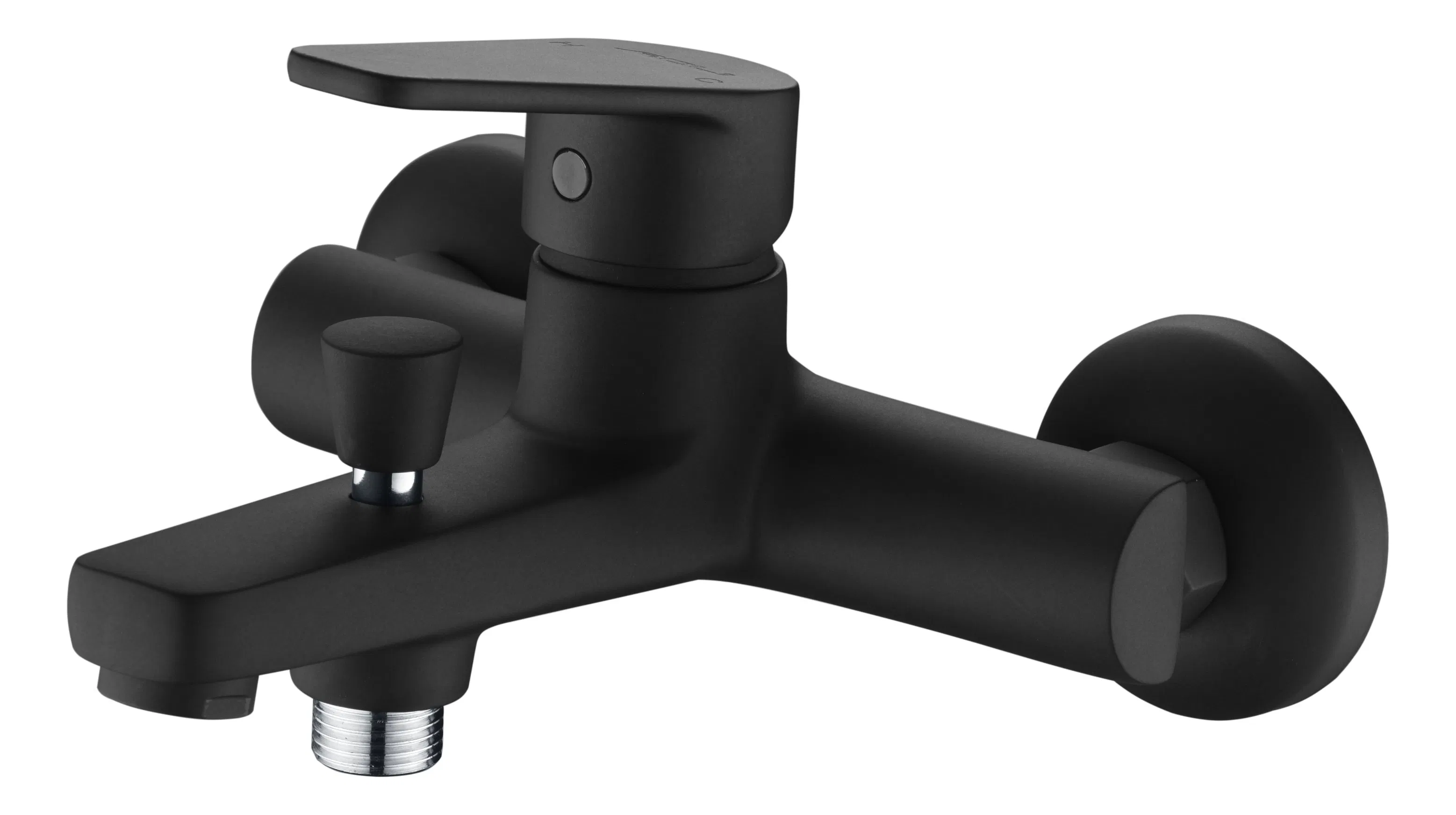 Смеситель для ванной с хромированным покрытием и одним рычагом