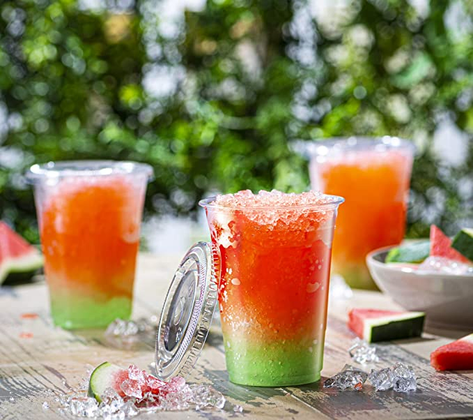 Одноразовые пластиковые стаканы с крышкой для кофе