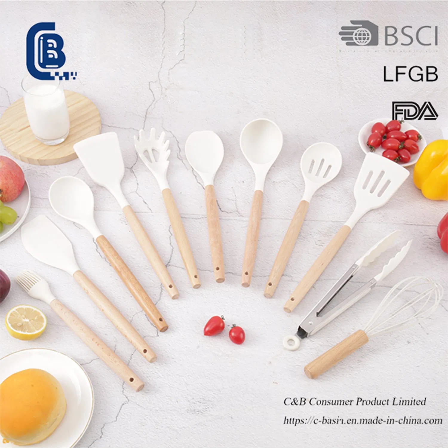 Набор кухонных принадлежностей из 12 предметов с деревянными ручками