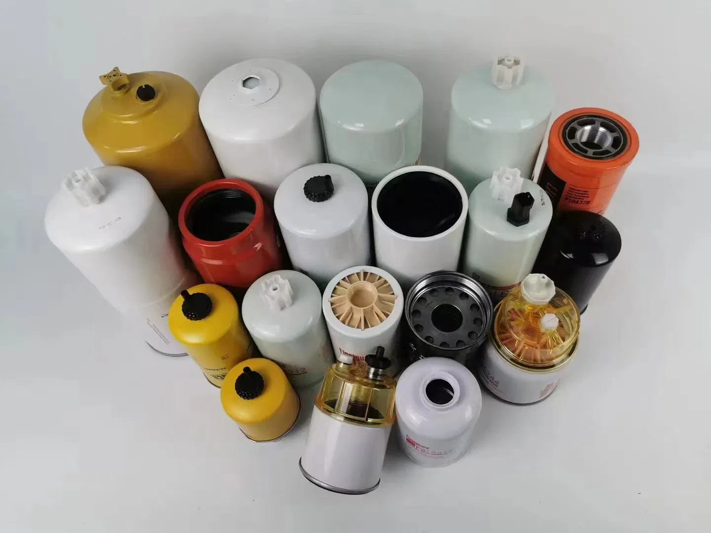 Oil Filter CJ-638X MMH80890