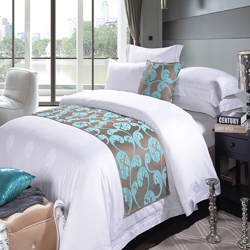 Luxury Hotel Decoration 100% Cotton Bed Runner Bed Sheet