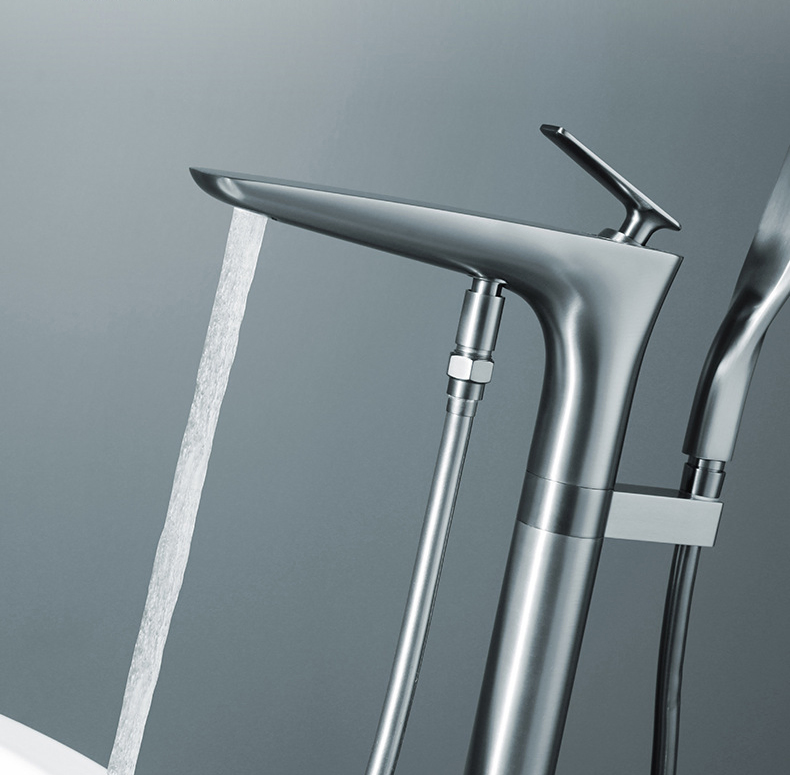 Factory Direct Price Modern Free Standing Shower Freestanding Bathtub Tub Filler Faucet with Hand Shower