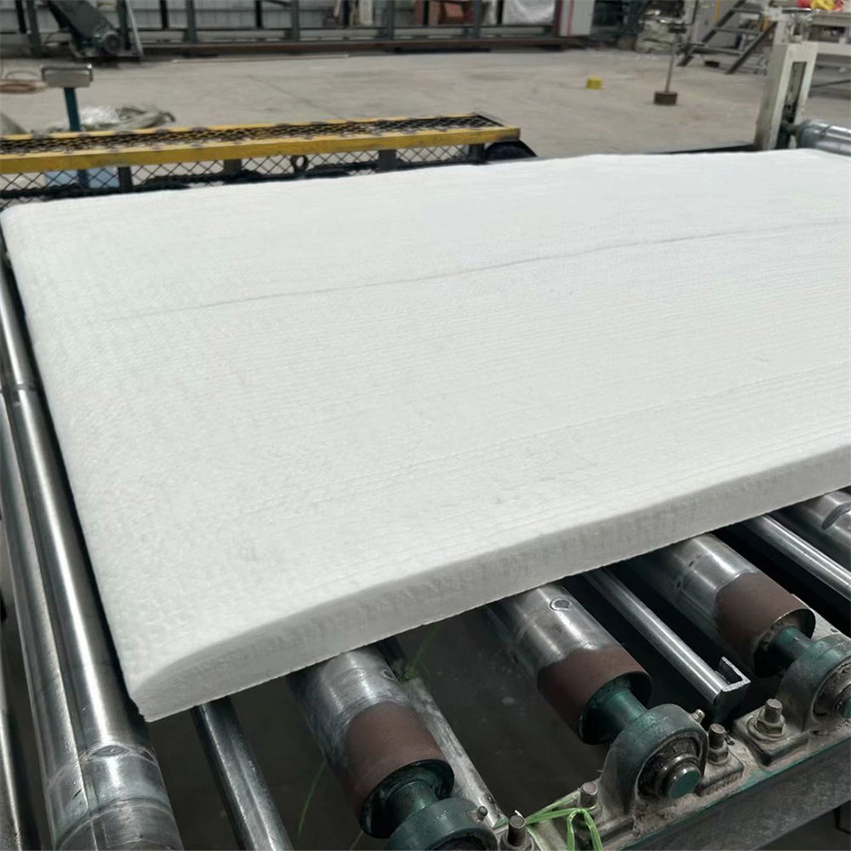 Fireproof Ceramic Fiber Blanket for Superior Thermal Protection