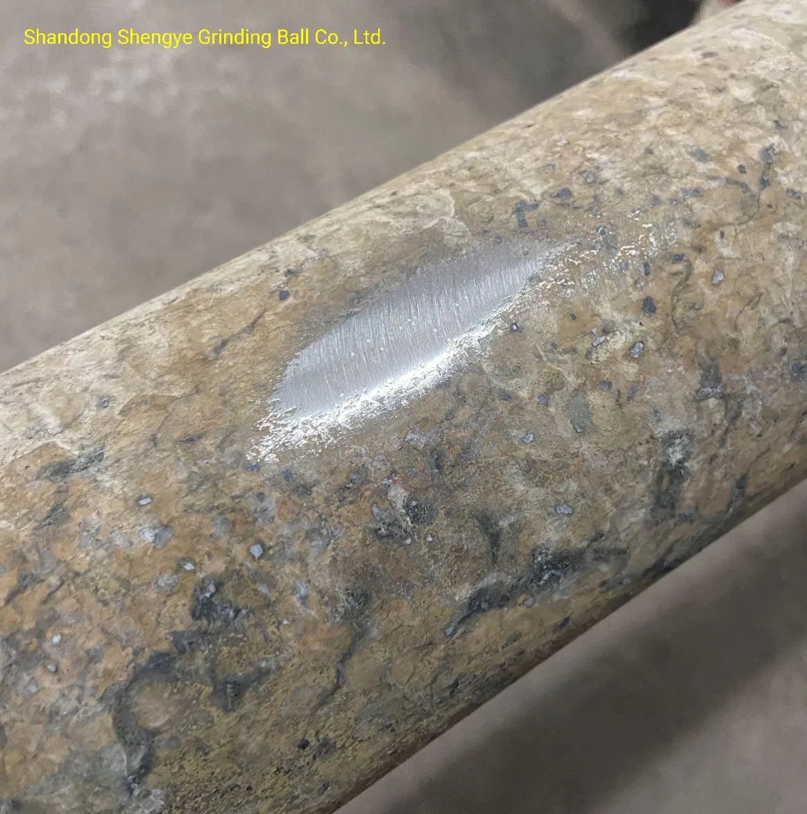 Высокопрочные стальные помольные стержни без деформации