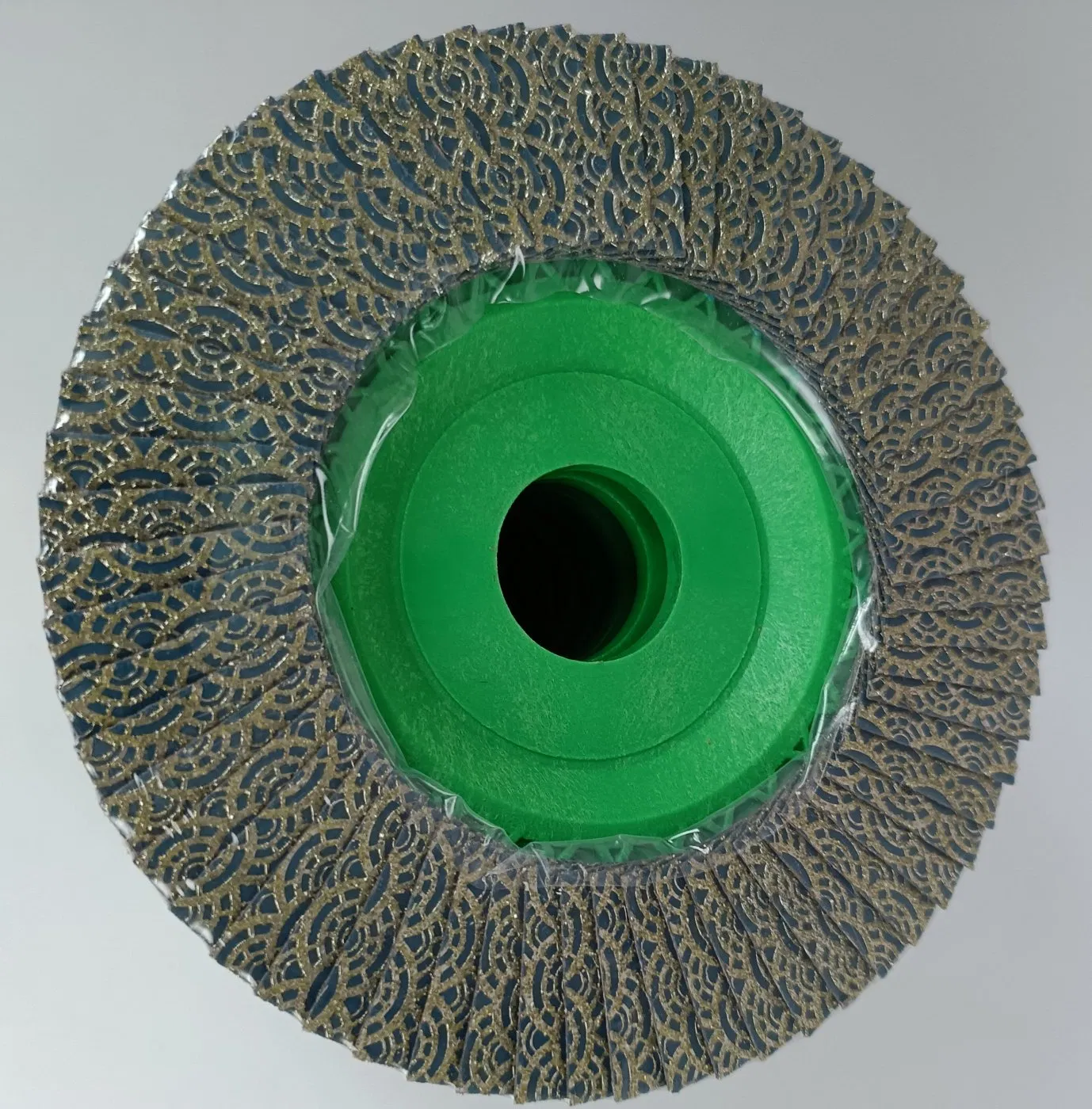 Алмазный лепестковый круг T27 для плитки