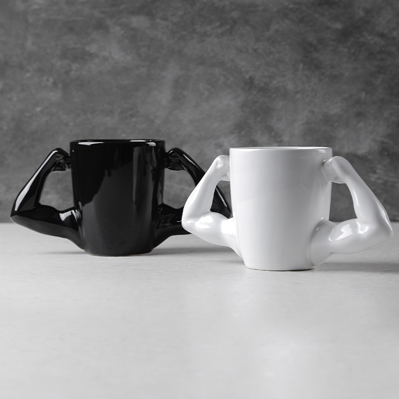 Кружка Халк с ручкой-бицепсом