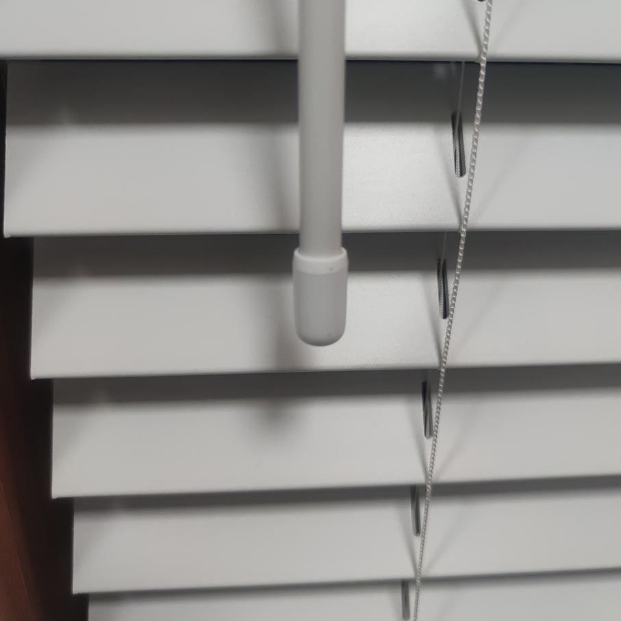 Venetian Blinds Accessories Wand Pull Rod Control Slats and Light