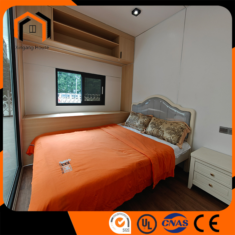 Luxury Home Prefab Container House Flat Pack Modular House Office Wholesale Outdoor Office Pod Garden Office Pod Apple Cabin